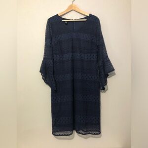Alfani Navy Blue Lace Bell Sleeve Women’s Size 6 Cocktail Dress